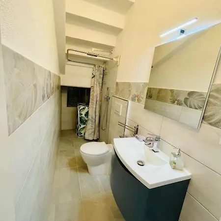 Maddy House - 50 Mt Dal Mare Porto Santo Stefano (Grosseto)