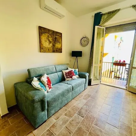 Maddy House - 50 Mt Dal Mare *