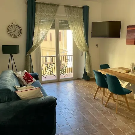 Ferienhaus Maddy House - 50 Mt Dal Mare